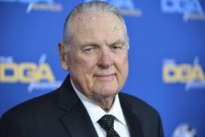 Keith Jackson, sportscaster with ’Whoa, Nelly! call, dies